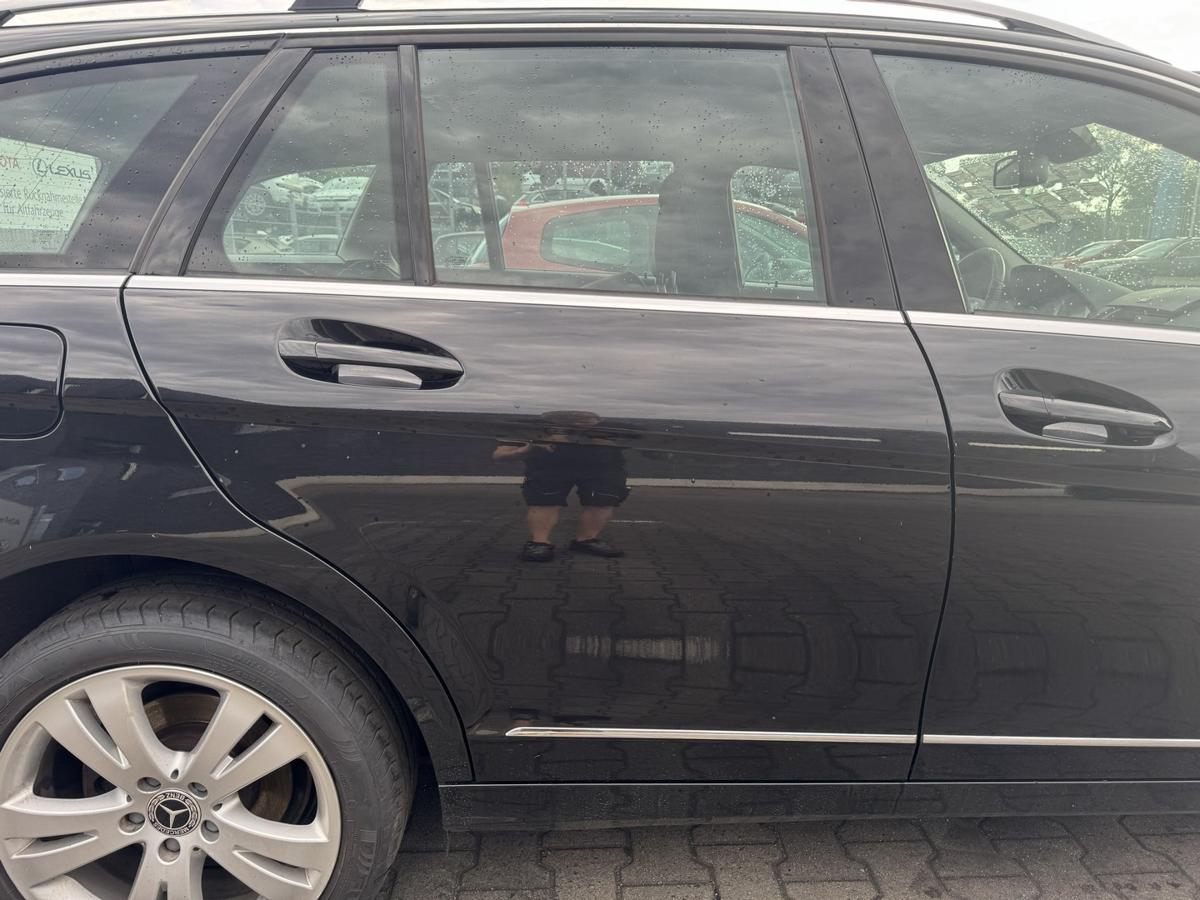 Mercedes C Klasse S204 original T&uuml;r hinten rechts 197 Obsidianschwarz Kombi Rohbau Bj.2009